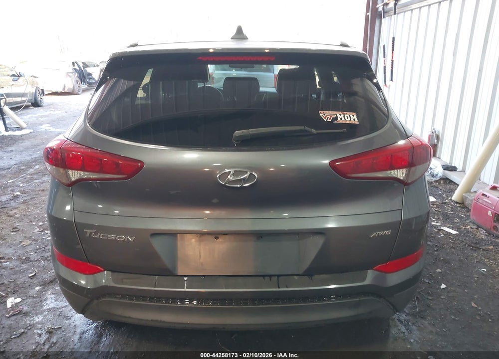 2018 HYUNDAI TUCSON SEL VIN: KM8J3CA44JU644475