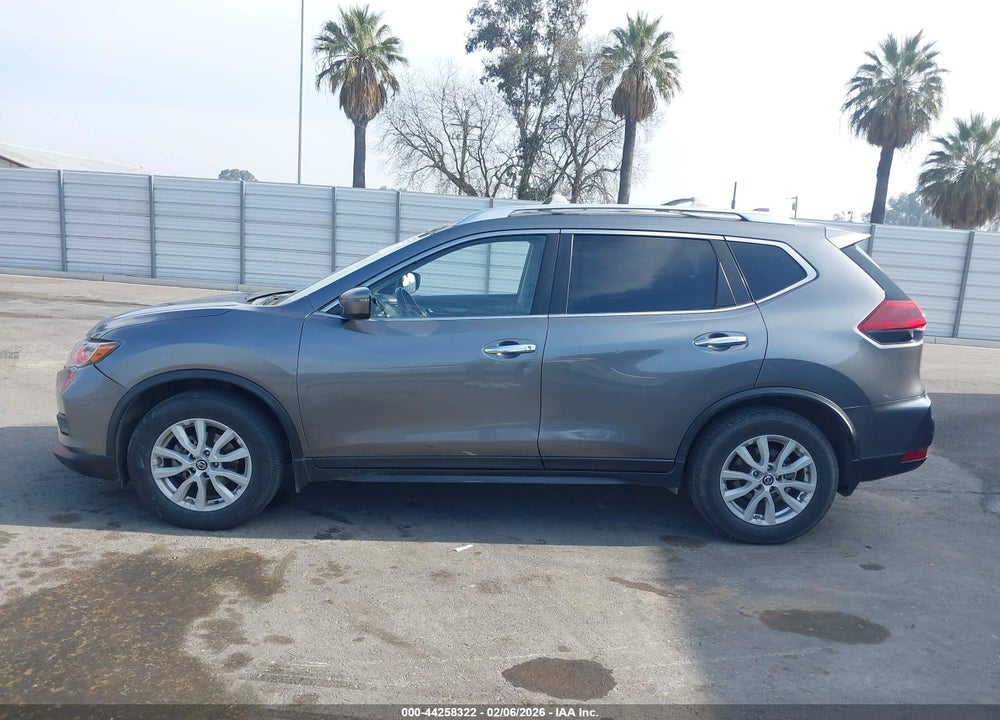 2019 NISSAN ROGUE S VIN: JN8AT2MT1KW255238