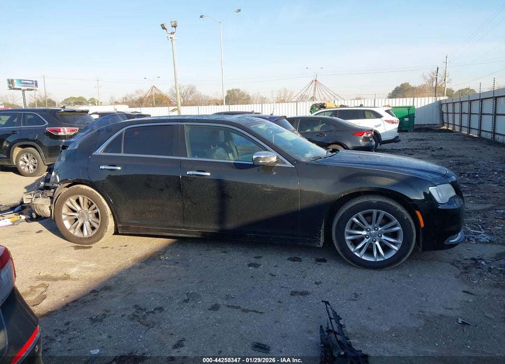 2016 CHRYSLER 300C VIN: 2C3CCAEG5GH147733