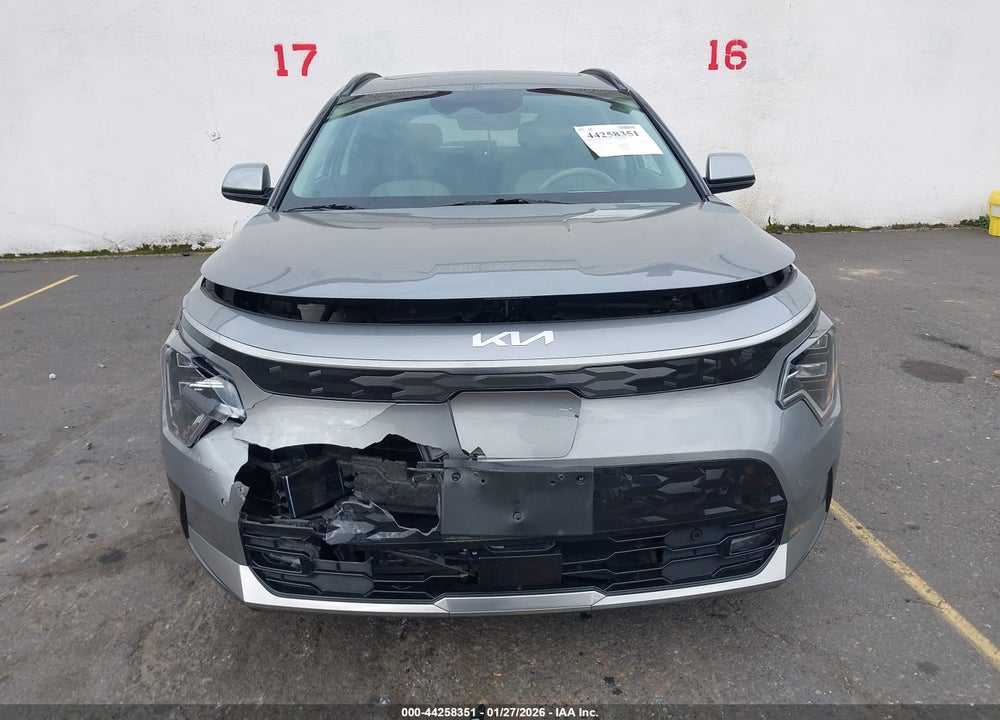 2023 KIA NIRO EV WAVE VIN: KNDCT3L18P5021170