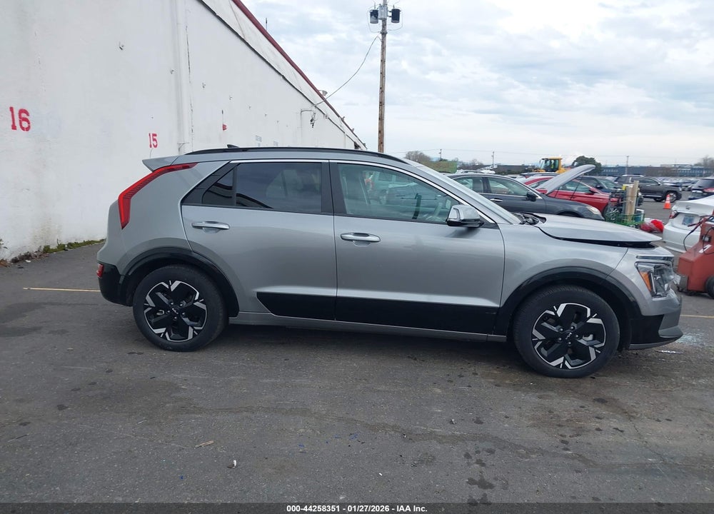 2023 KIA NIRO EV WAVE VIN: KNDCT3L18P5021170