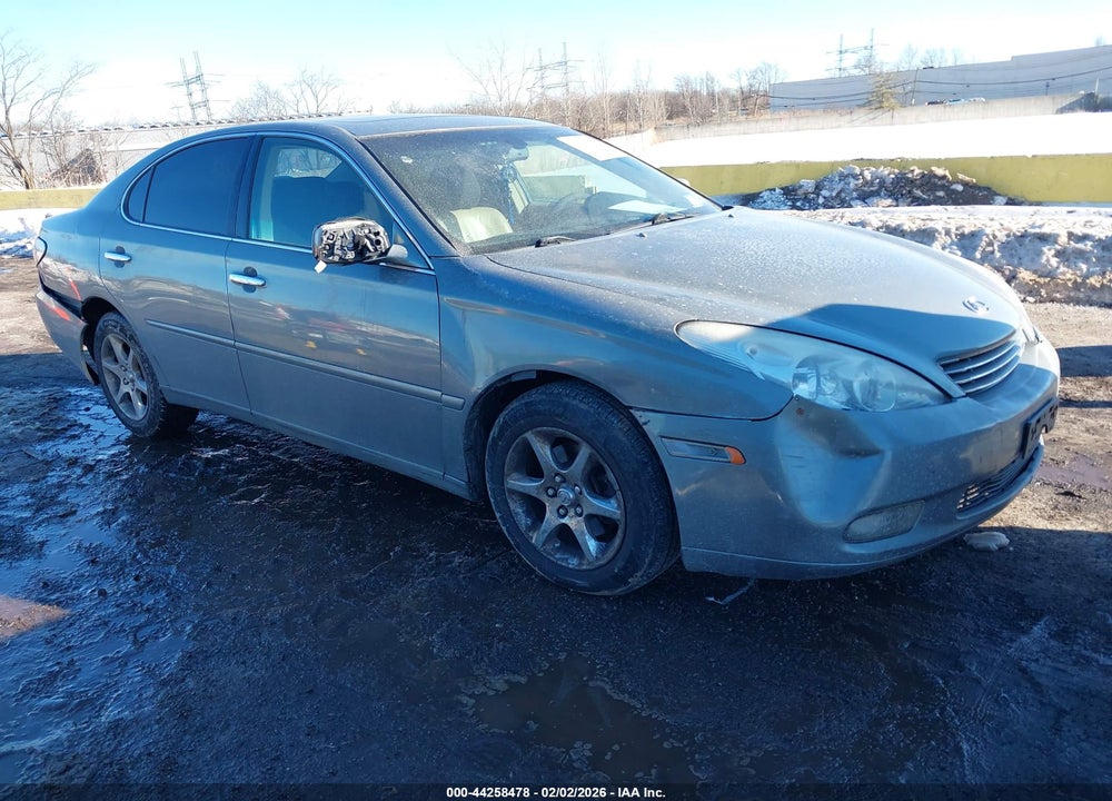 2002 LEXUS ES 300 VIN: JTHBF30G125002737