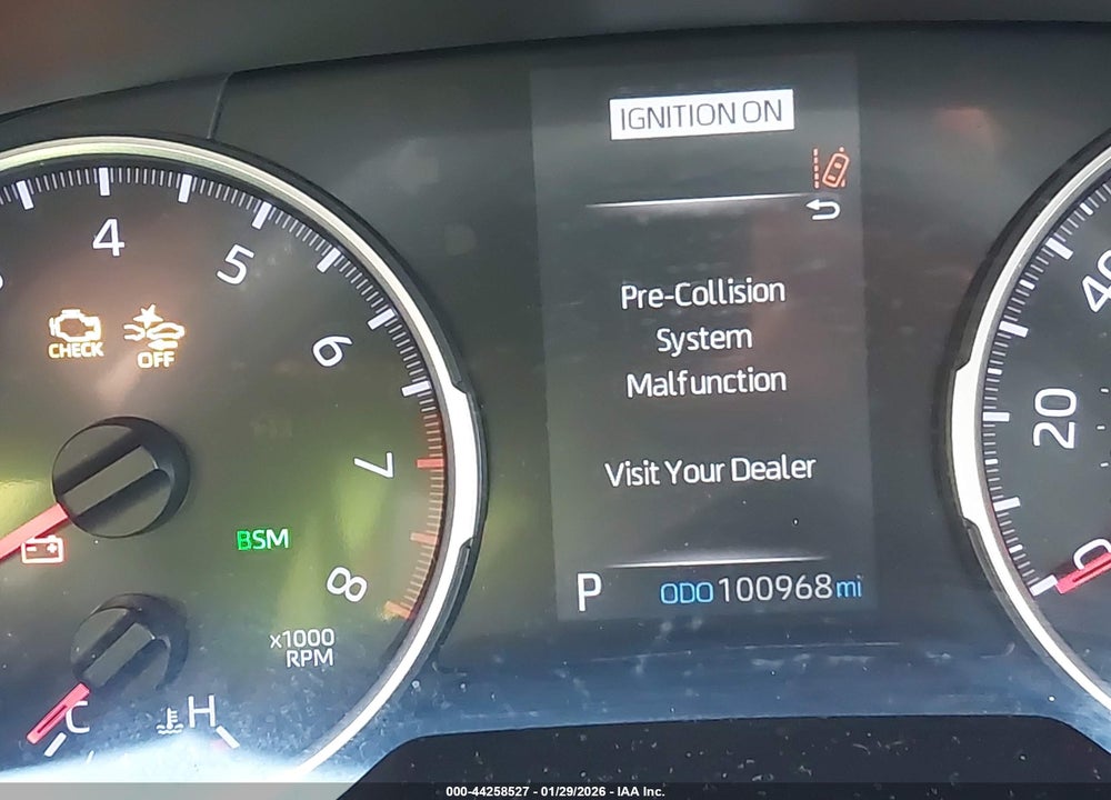2020 TOYOTA RAV4 XLE VIN: 2T3P1RFV6LC091182
