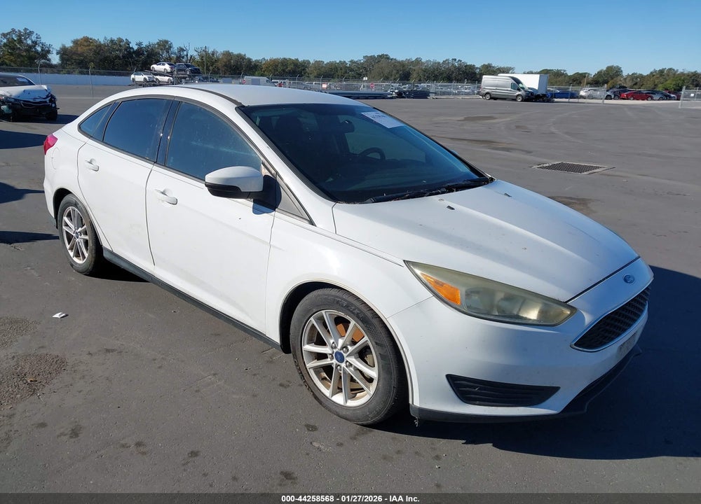 2015 FORD FOCUS SE VIN: 1FADP3FE5FL238800