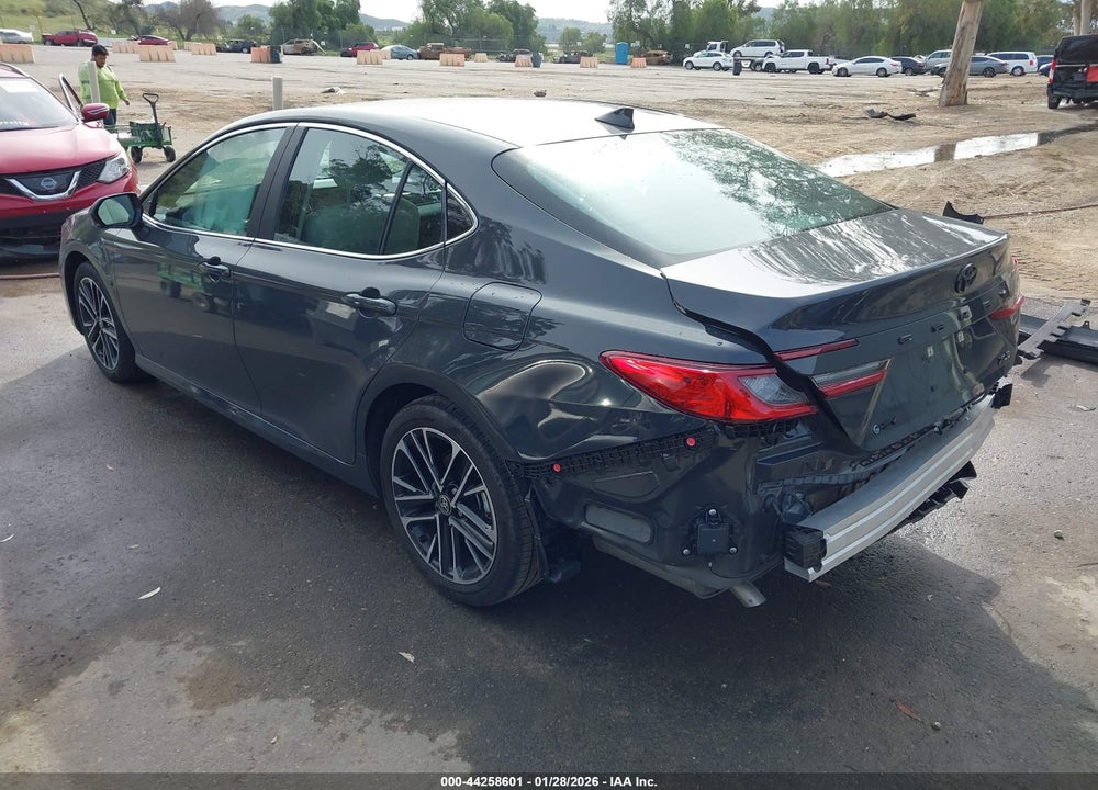 2025 TOYOTA CAMRY XLE VIN: 4T1DAACK3SU196122