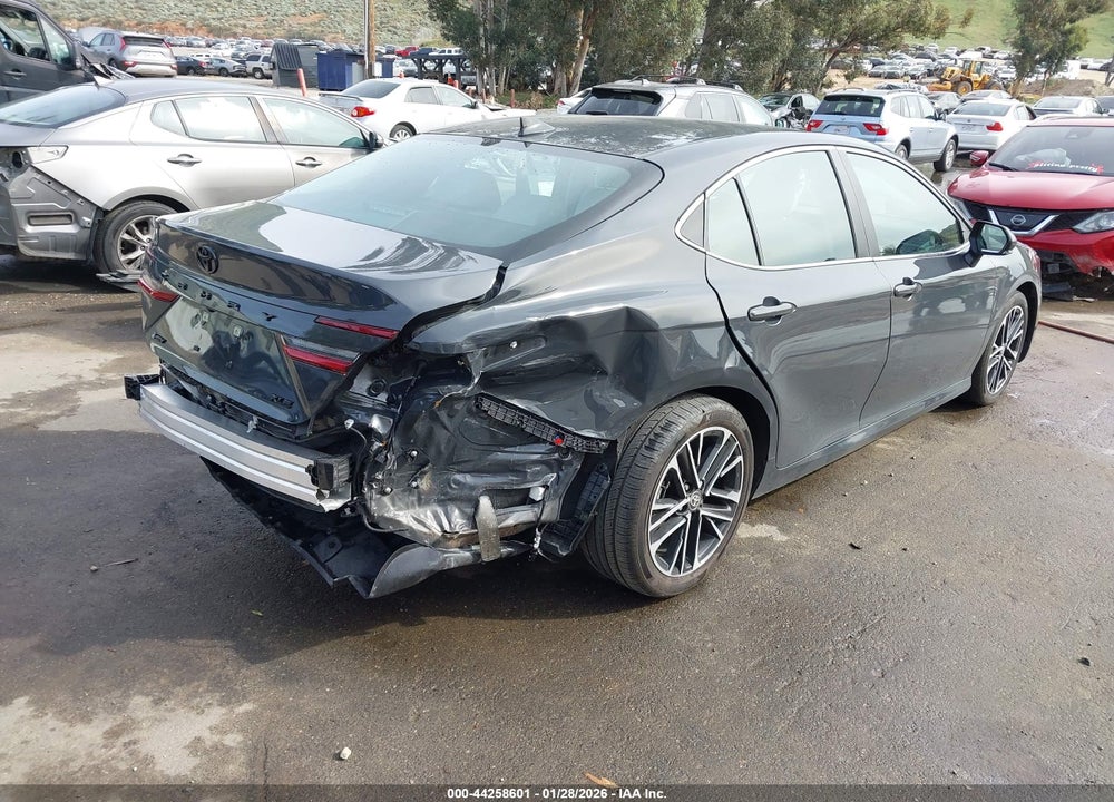 2025 TOYOTA CAMRY XLE VIN: 4T1DAACK3SU196122