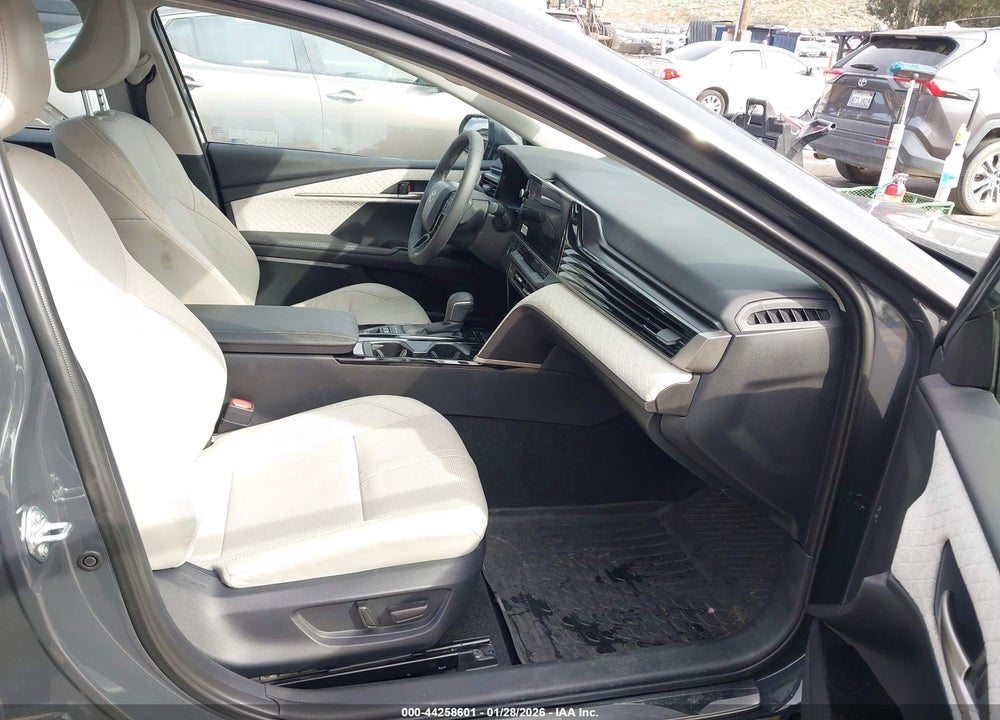 2025 TOYOTA CAMRY XLE VIN: 4T1DAACK3SU196122