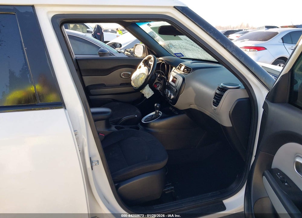 2014 KIA SOUL VIN: KNDJN2A24E7047760