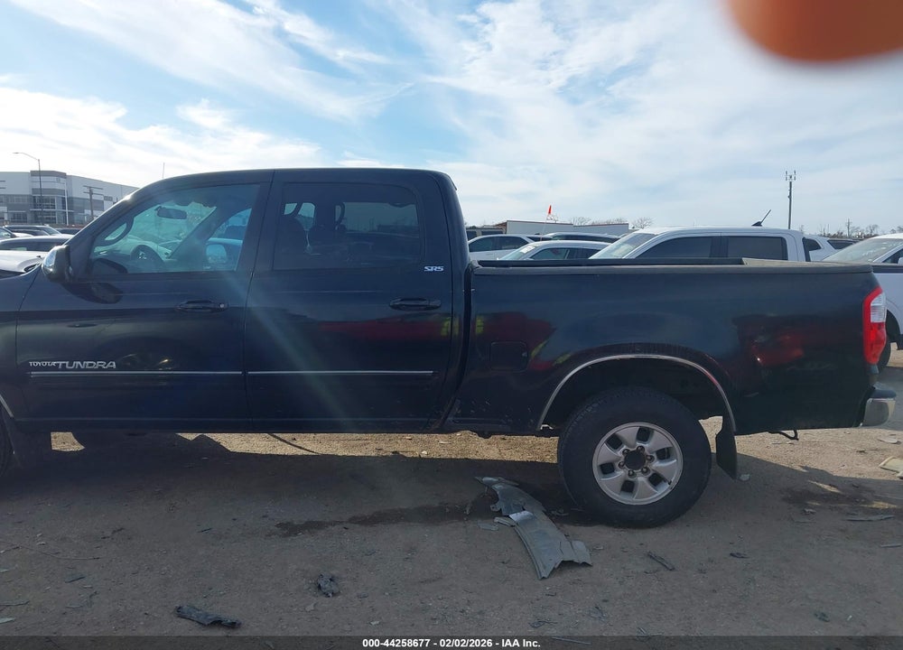 2005 TOYOTA TUNDRA SR5 V8 VIN: 5TBET34185S487611