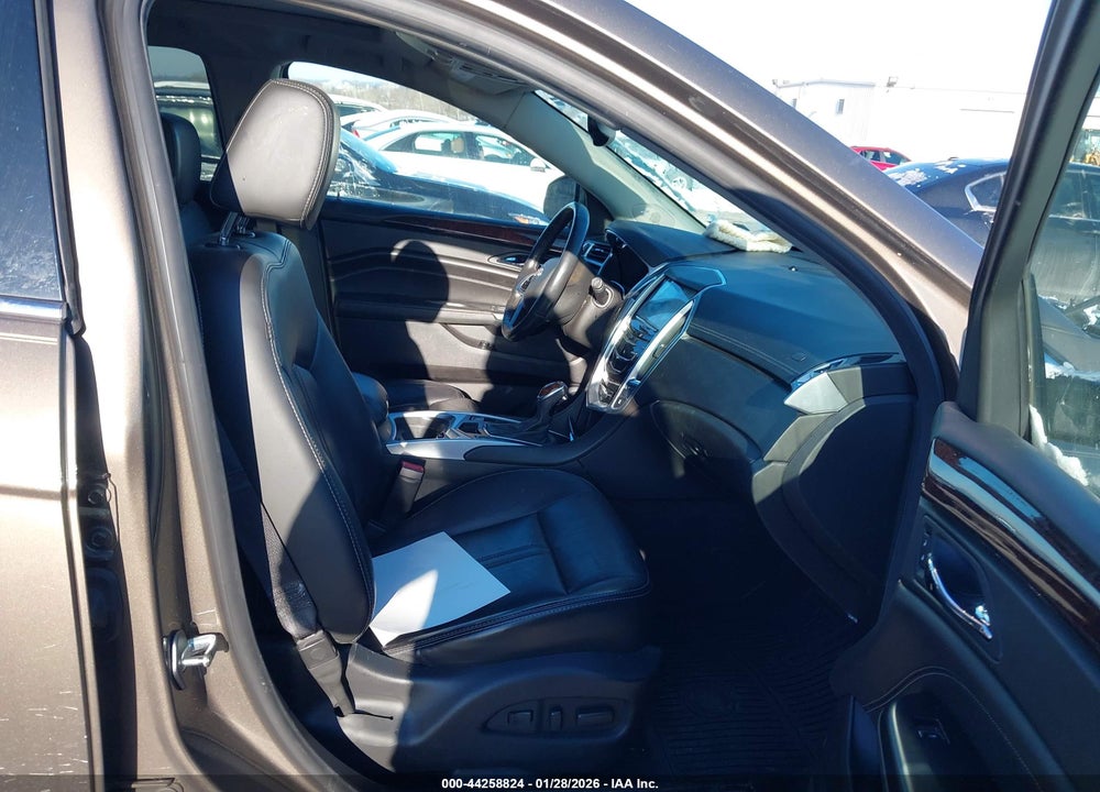 2016 CADILLAC SRX LUXURY COLLECTION VIN: 3GYFNBE34GS581218