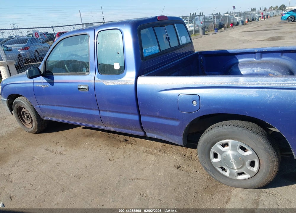 1996 TOYOTA TACOMA XTRACAB VIN: 4TAVL52N1TZ196206