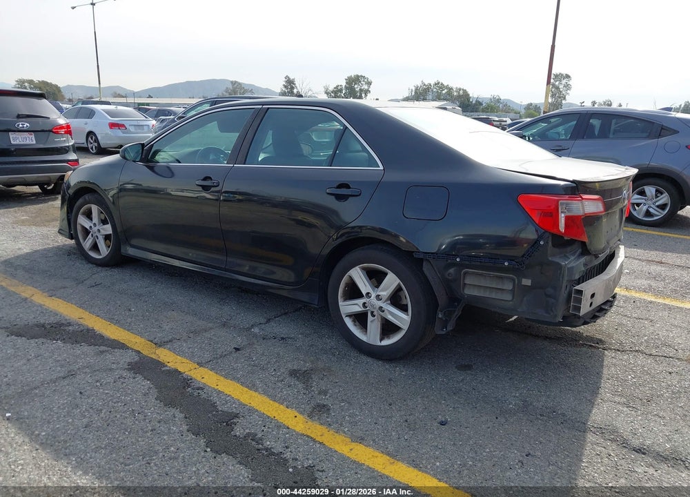 2014 TOYOTA CAMRY SE VIN: 4T1BF1FK6EU393455