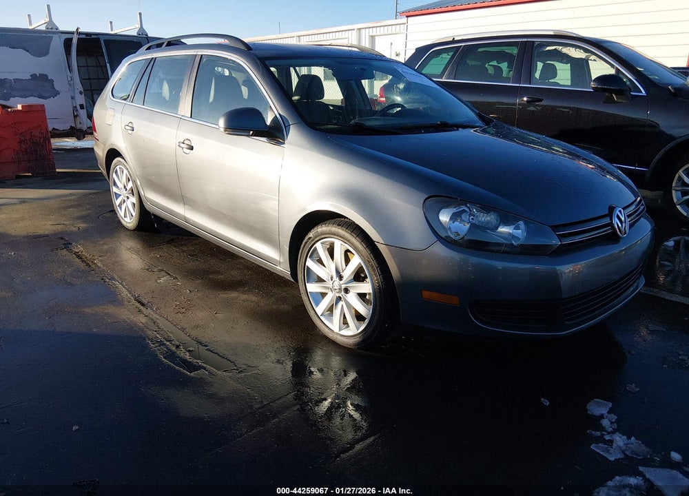 2011 VOLKSWAGEN JETTA SPORTWAGEN 2.0L TDI VIN: 3VWPL7AJ5BM651837