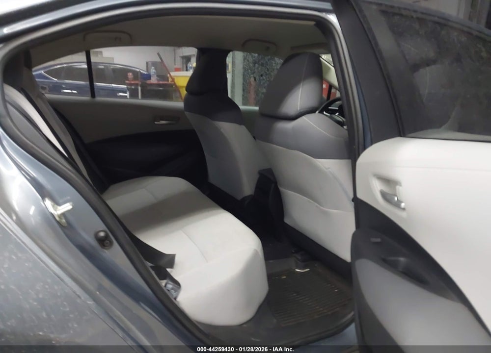 2021 TOYOTA COROLLA LE VIN: 5YFEPMAE0MP150401