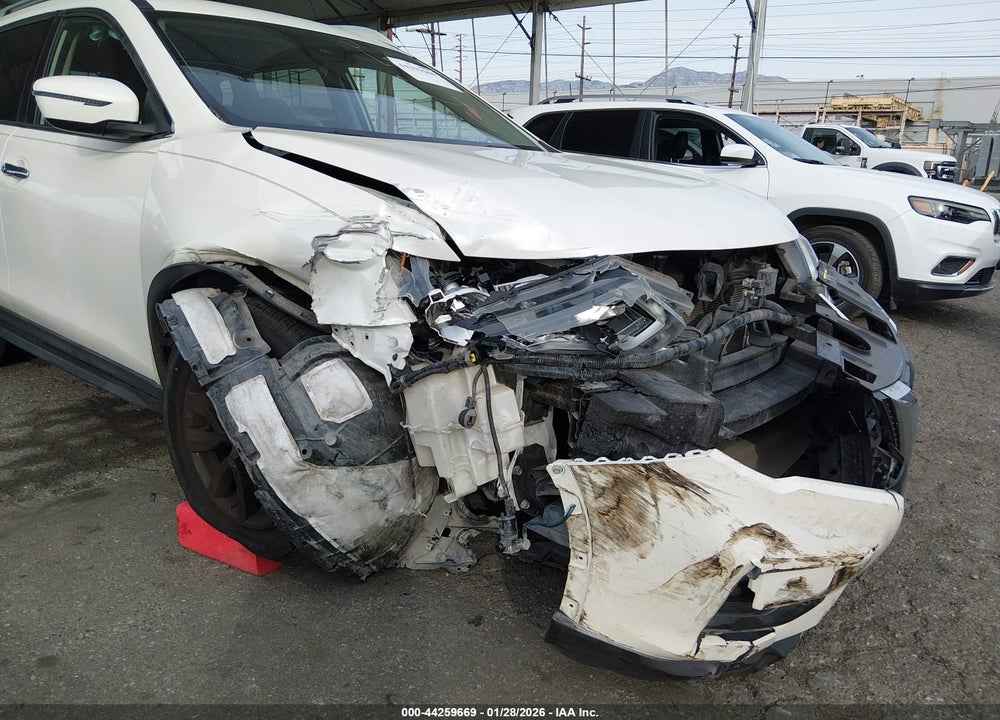 2019 NISSAN ROGUE SV VIN: 5N1AT2MT1KC715555