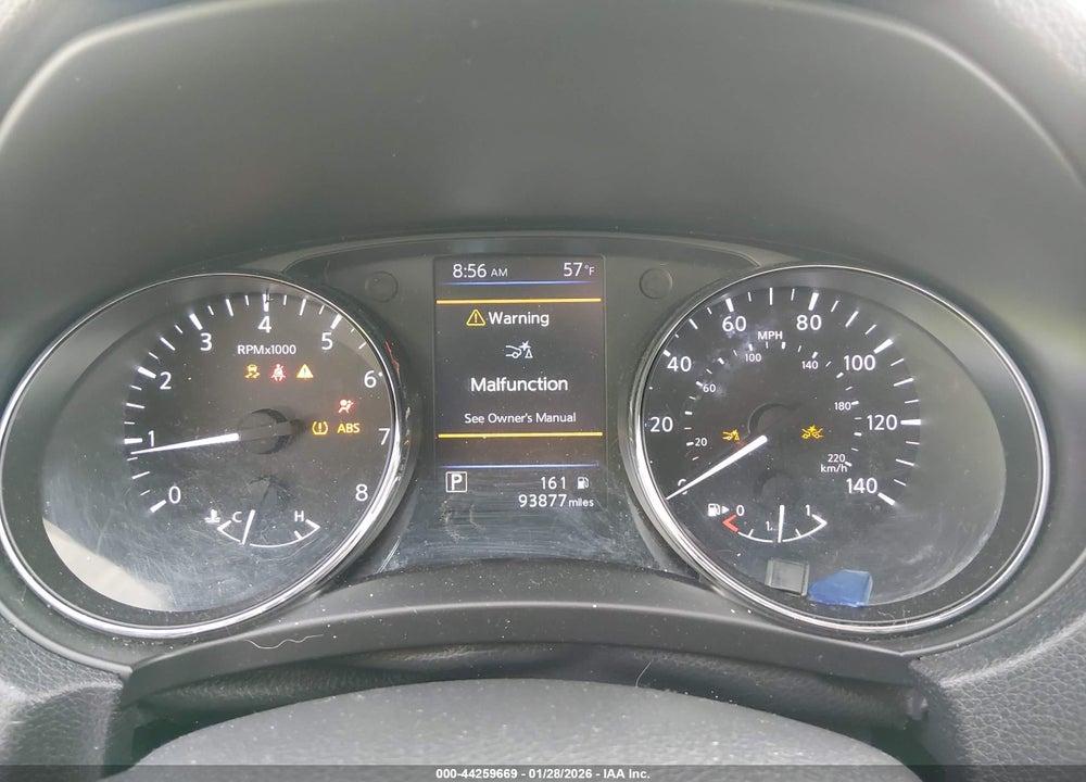 2019 NISSAN ROGUE SV VIN: 5N1AT2MT1KC715555