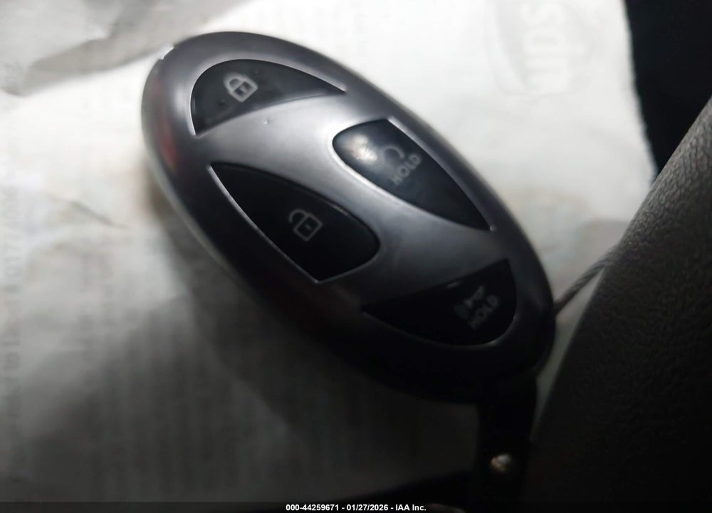 2024 HYUNDAI ELANTRA SEL VIN: KMHLM4DG6RU684361
