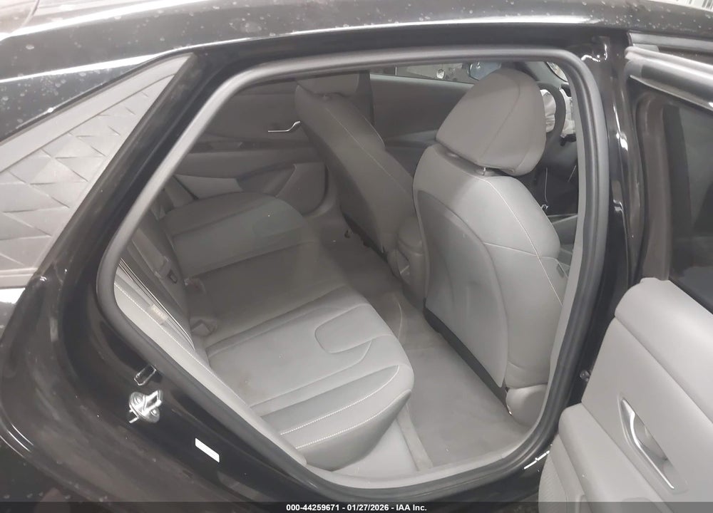 2024 HYUNDAI ELANTRA SEL VIN: KMHLM4DG6RU684361