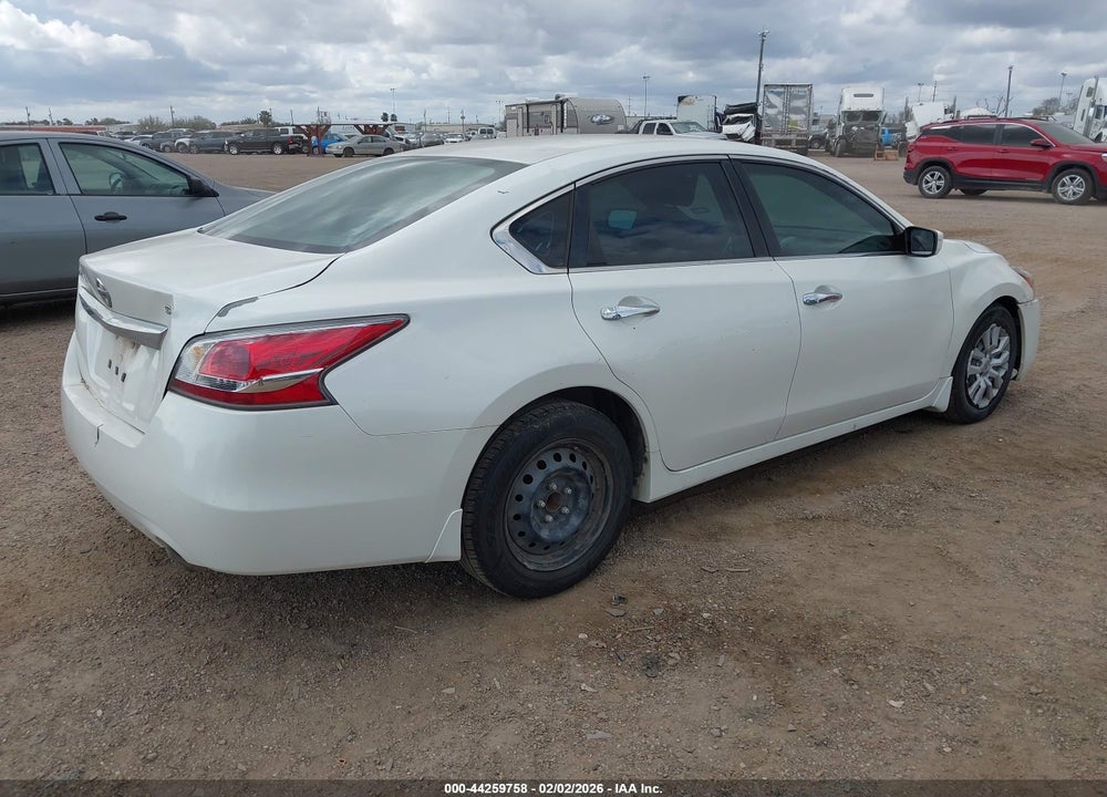 2015 NISSAN ALTIMA 2.5 S VIN: 1N4AL3AP1FC192373