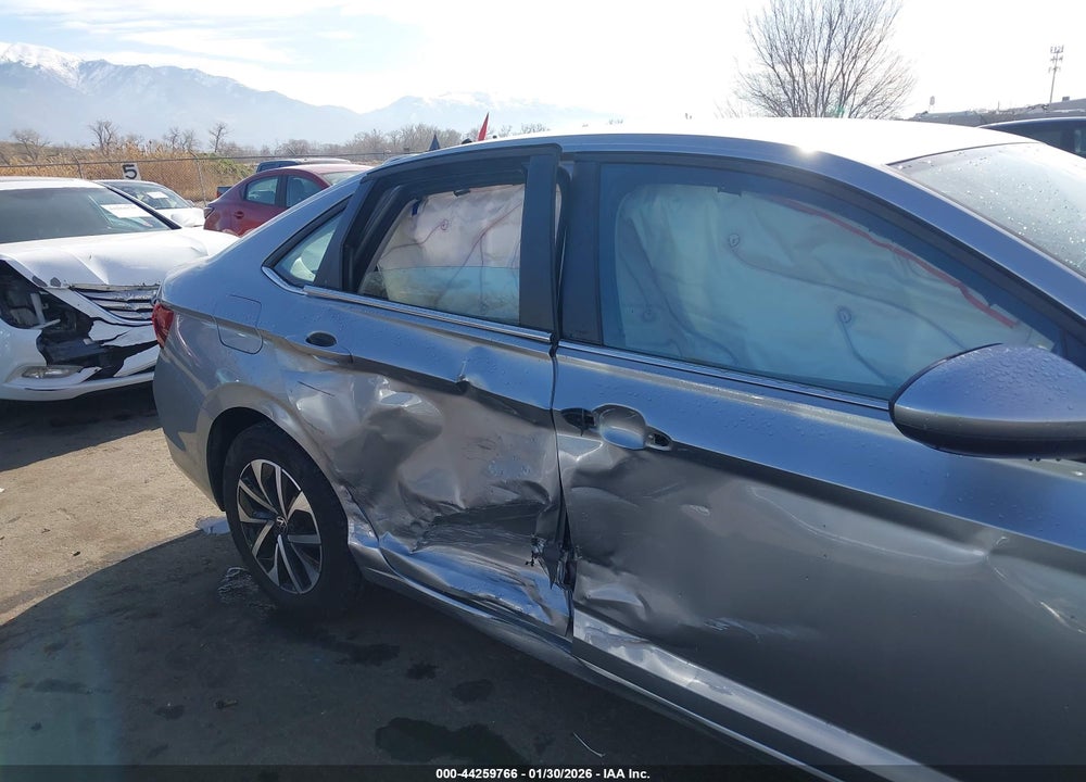 2025 VOLKSWAGEN JETTA 1.5T S VIN: 3VW5X7BU1SM058898