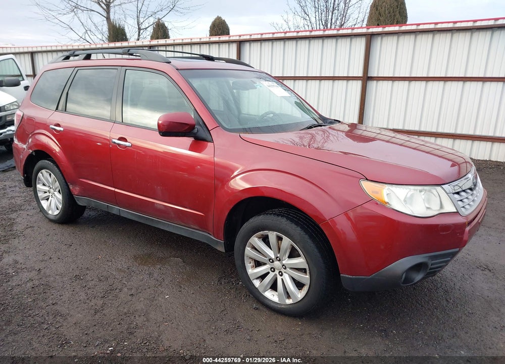 2011 SUBARU FORESTER 2.5X PREMIUM VIN: JF2SHADC0BH712493