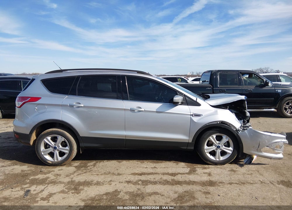 2015 FORD ESCAPE SE VIN: 1FMCU0GX2FUB18911