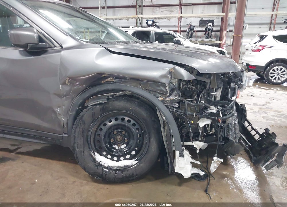 2017 NISSAN ROGUE S VIN: 5N1AT2MVXHC785484
