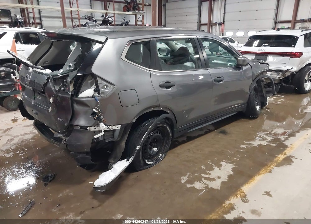 2017 NISSAN ROGUE S VIN: 5N1AT2MVXHC785484