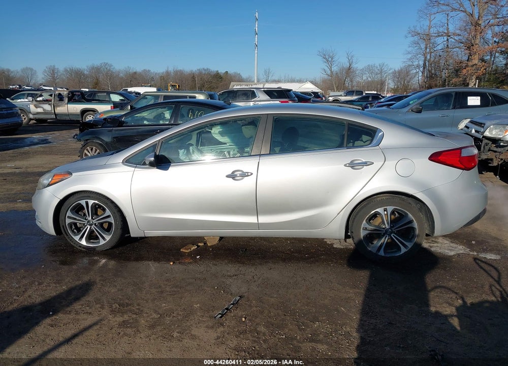 2016 KIA FORTE EX VIN: KNAFX4A80G5447441