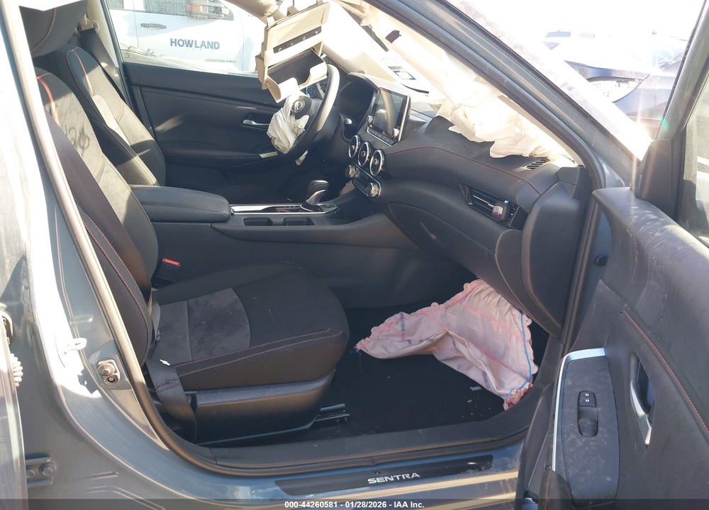 2025 NISSAN SENTRA SR VIN: 3N1AB8DV9SY317516