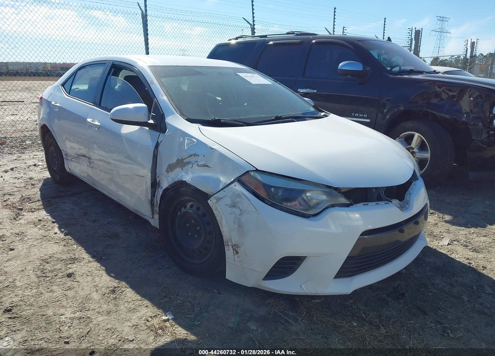 2015 TOYOTA COROLLA LE VIN: 5YFBURHE1FP206573