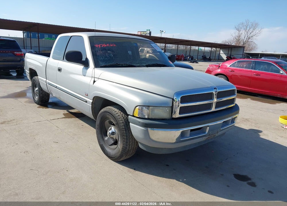 2000 DODGE RAM 1500 ST VIN: 1B7HC13Z8YJ138322