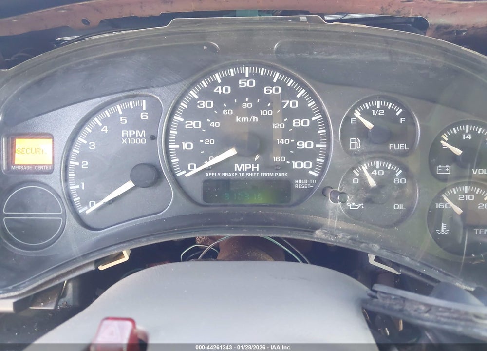 2000 CHEVROLET SILVERADO 1500 VIN: 2GCEC19T5Y1350904