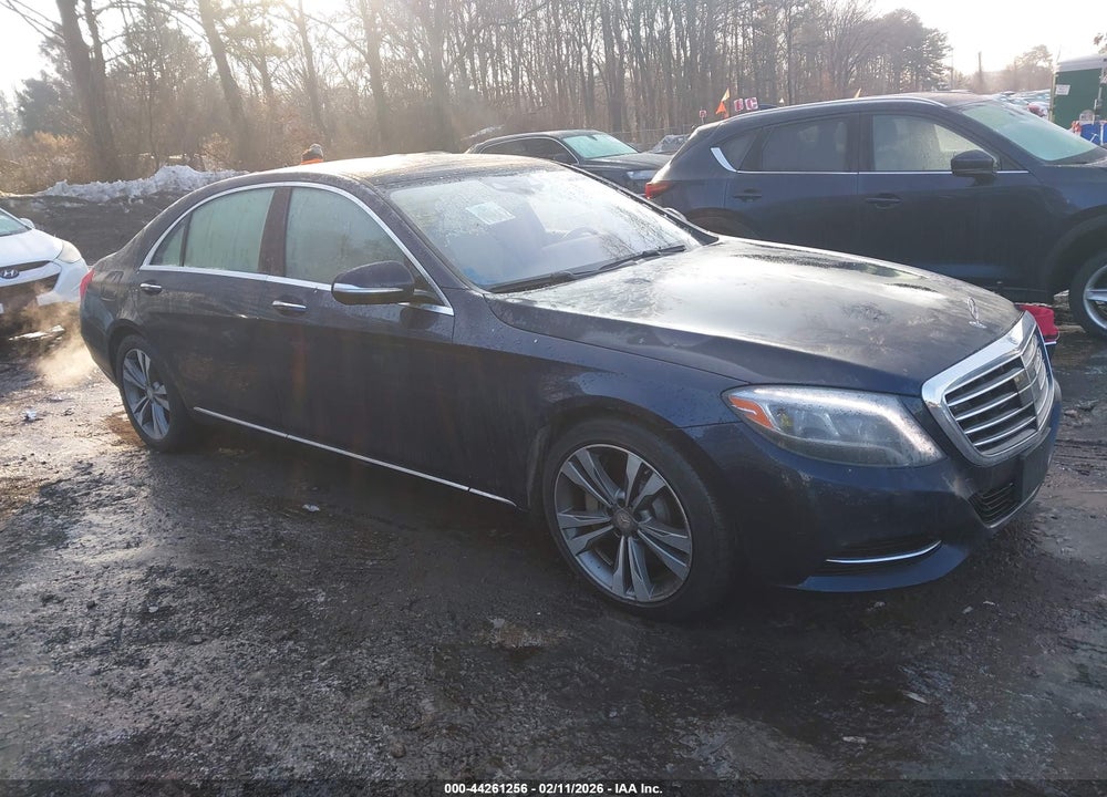 2015 MERCEDES-BENZ S 550 4MATIC VIN: WDDUG8FB5FA095927