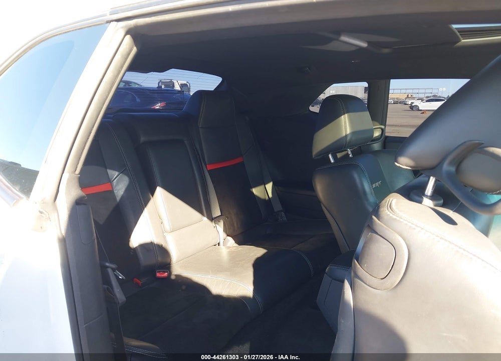 2013 DODGE CHALLENGER SRT8 VIN: 2C3CDYCJ1DH536563