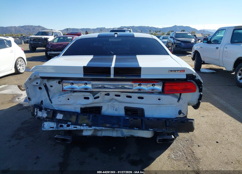 2013 DODGE CHALLENGER SRT8 VIN: 2C3CDYCJ1DH536563