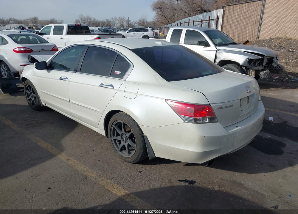 2010 HONDA ACCORD 3.5 EX-L VIN: 1HGCP3F81AA008614