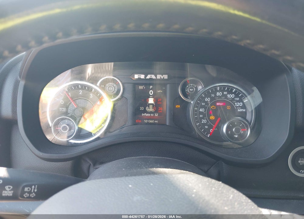 2020 RAM 1500 LONE STAR  4X4 5'7 BOX VIN: 1C6SRFFT6LN374372
