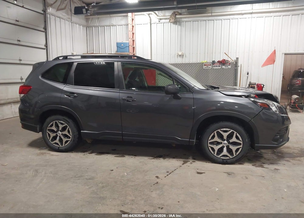 2022 SUBARU FORESTER PREMIUM VIN: JF2SKAEC1NH416421