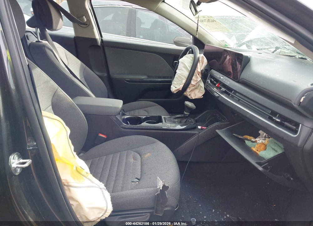 2025 KIA K4 EX VIN: 3KPFU4DE1SE124607