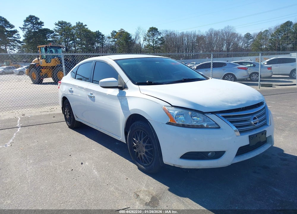 2015 NISSAN SENTRA SV VIN: 3N1AB7AP2FY214153