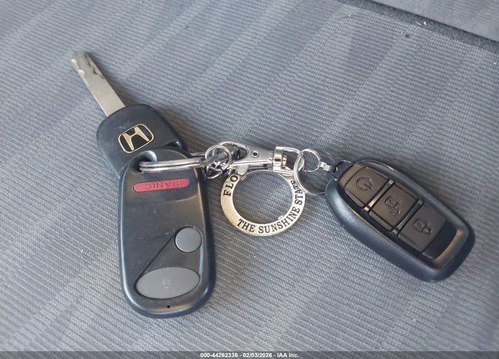 2004 HONDA CIVIC LX VIN: 2HGES16574H641609