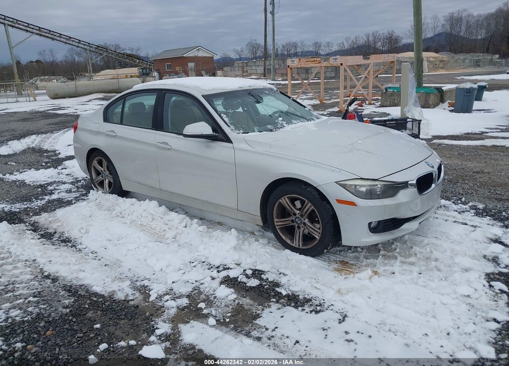 2013 BMW 328I XDRIVE VIN: WBA3B3C57DF535956
