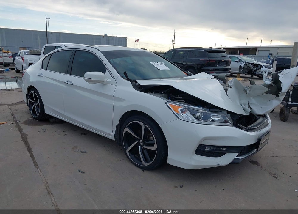 2017 HONDA ACCORD EX-L VIN: 1HGCR2F82HA189351