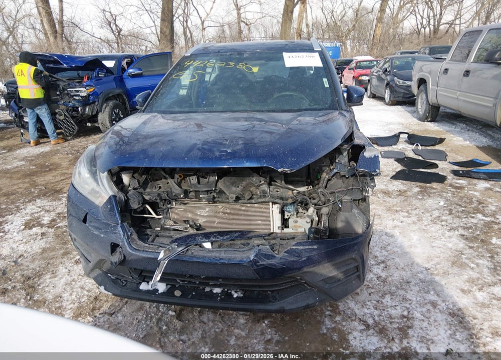 2019 NISSAN KICKS SV VIN: 3N1CP5CU6KL552244