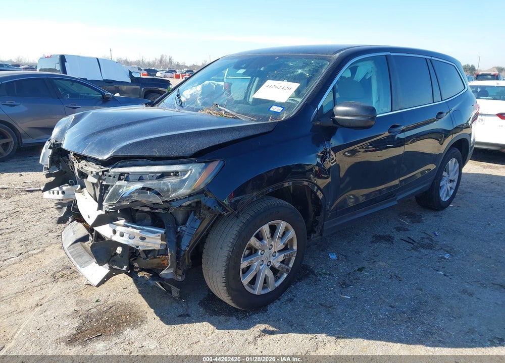 2020 HONDA PILOT 2WD LX VIN: 5FNYF5H17LB022434