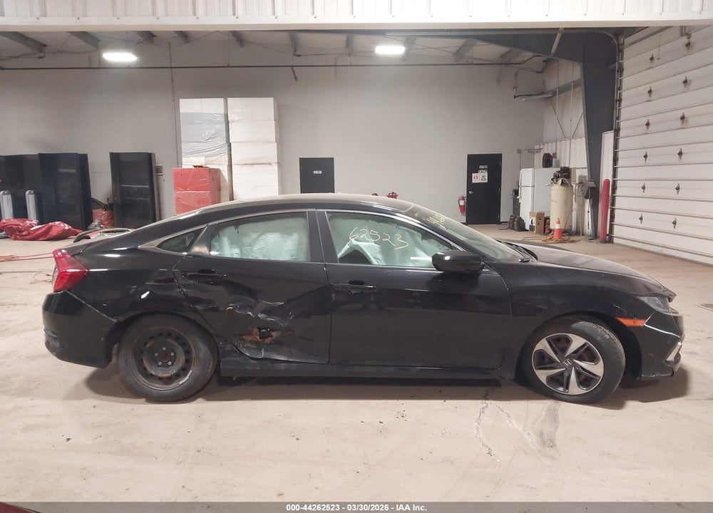 2020 HONDA CIVIC LX VIN: 2HGFC2F65LH521127