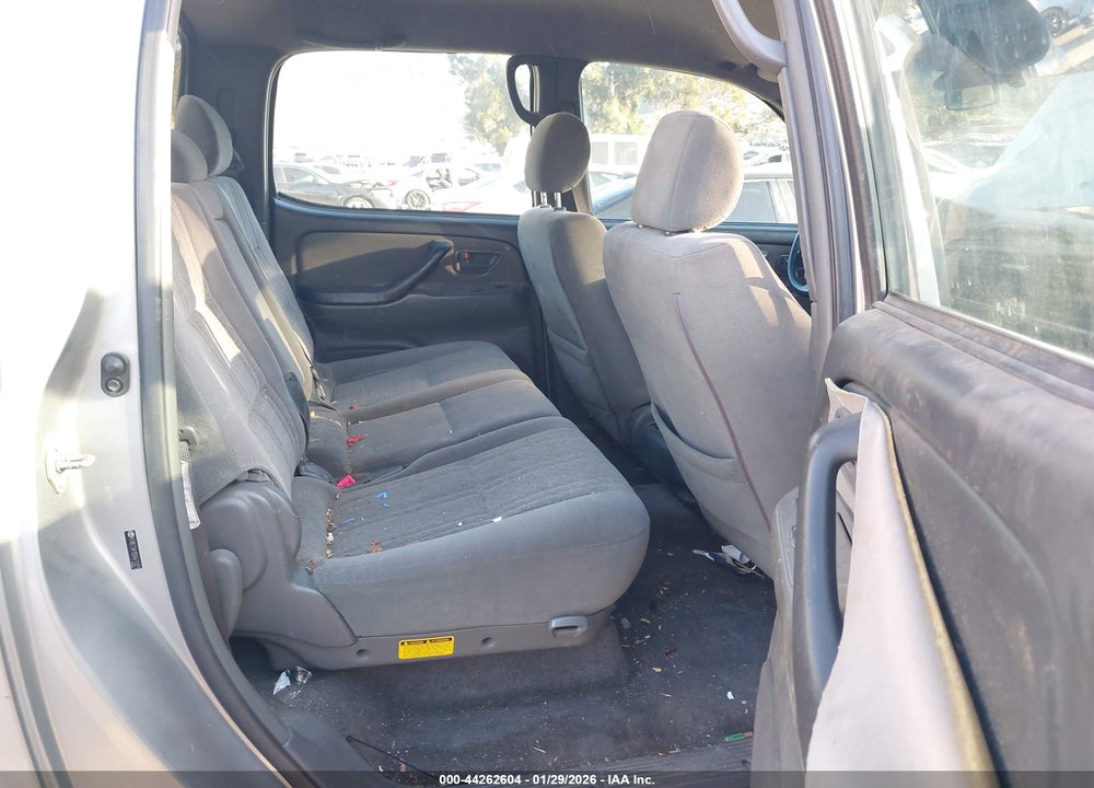 2005 TOYOTA TUNDRA SR5 V8 VIN: 5TBET34105S471371