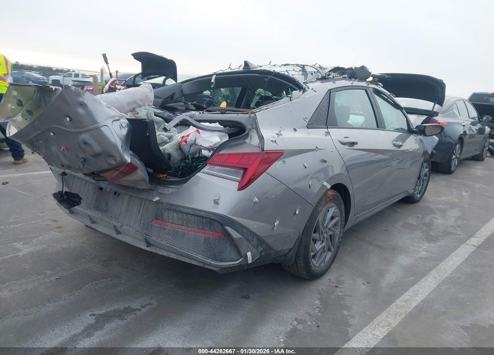 2024 HYUNDAI ELANTRA HYBRID BLUE VIN: KMHLM4DJ0RU095981