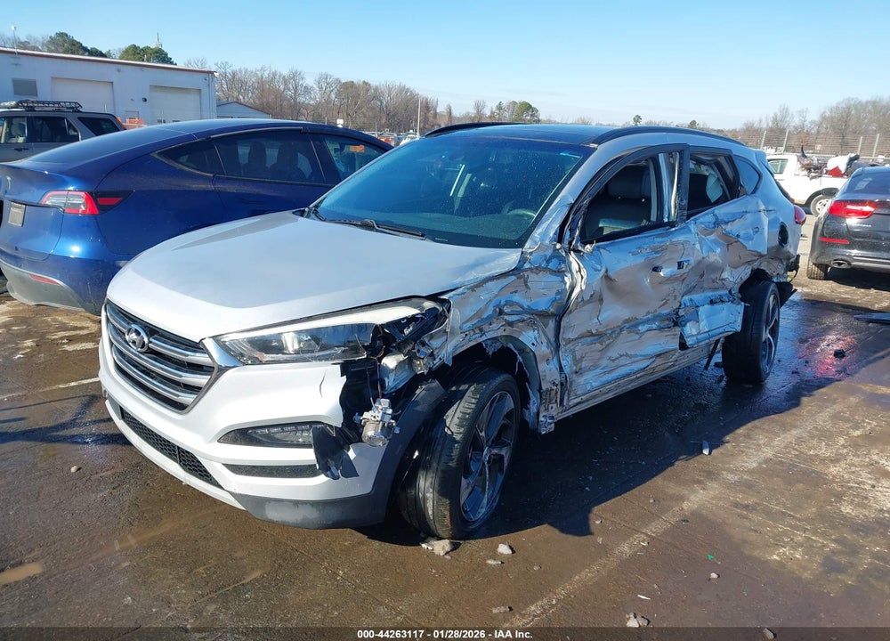2018 HYUNDAI TUCSON LIMITED VIN: KM8J33A22JU807333